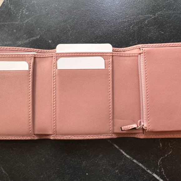 Authentic Pink Microguccissima Wallet - Picture 8 of 8